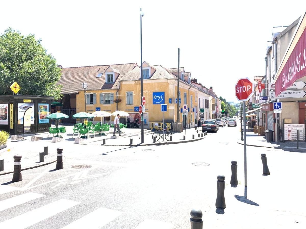 Coeur Massy - Rer Massy Verriere 6 Min - Bus Gare Tgv Apartment Bilik gambar